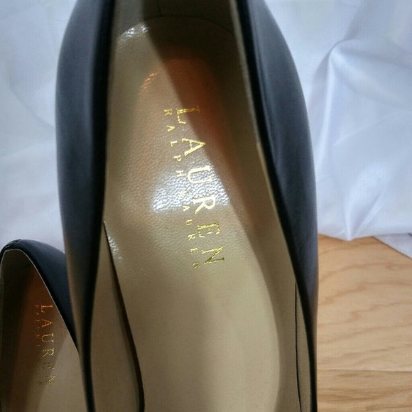 💥SOLD💥Lauren Ralph Lauren Ladies Shoes Black 9M - Picture 5 of 5